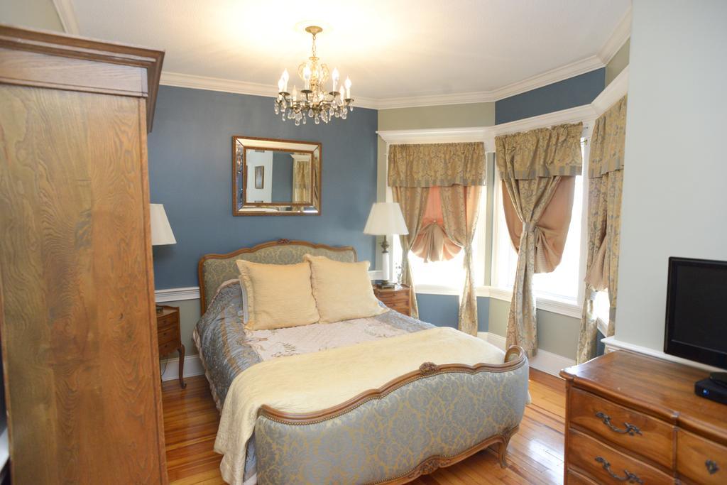 Naomi'S Inn Bed & Breakfast Springfield Dış mekan fotoğraf