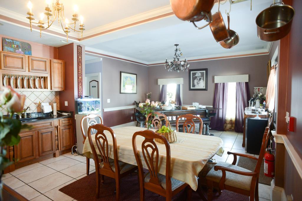 Naomi'S Inn Bed & Breakfast Springfield Dış mekan fotoğraf
