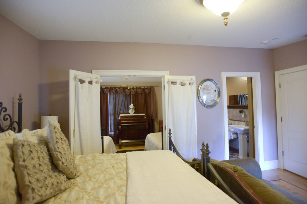 Naomi'S Inn Bed & Breakfast Springfield Dış mekan fotoğraf